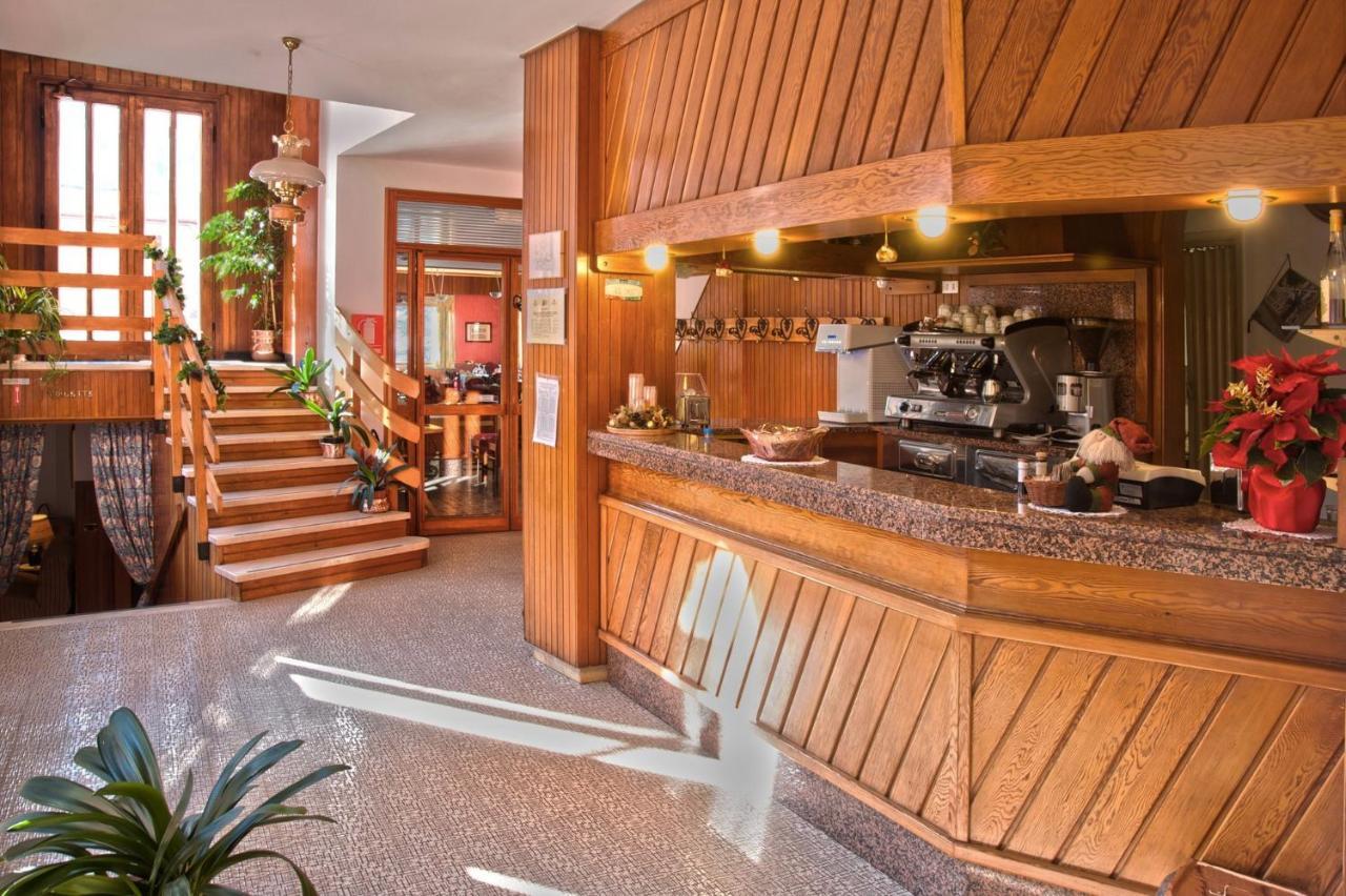 Albergo Ponte Di Nava Ormea Kültér fotó