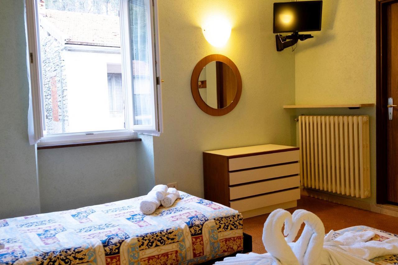 Albergo Ponte Di Nava Ormea Kültér fotó